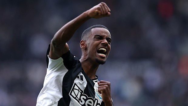 Alexander Isak of Newcastle United celebrates scoring his team's first goal.