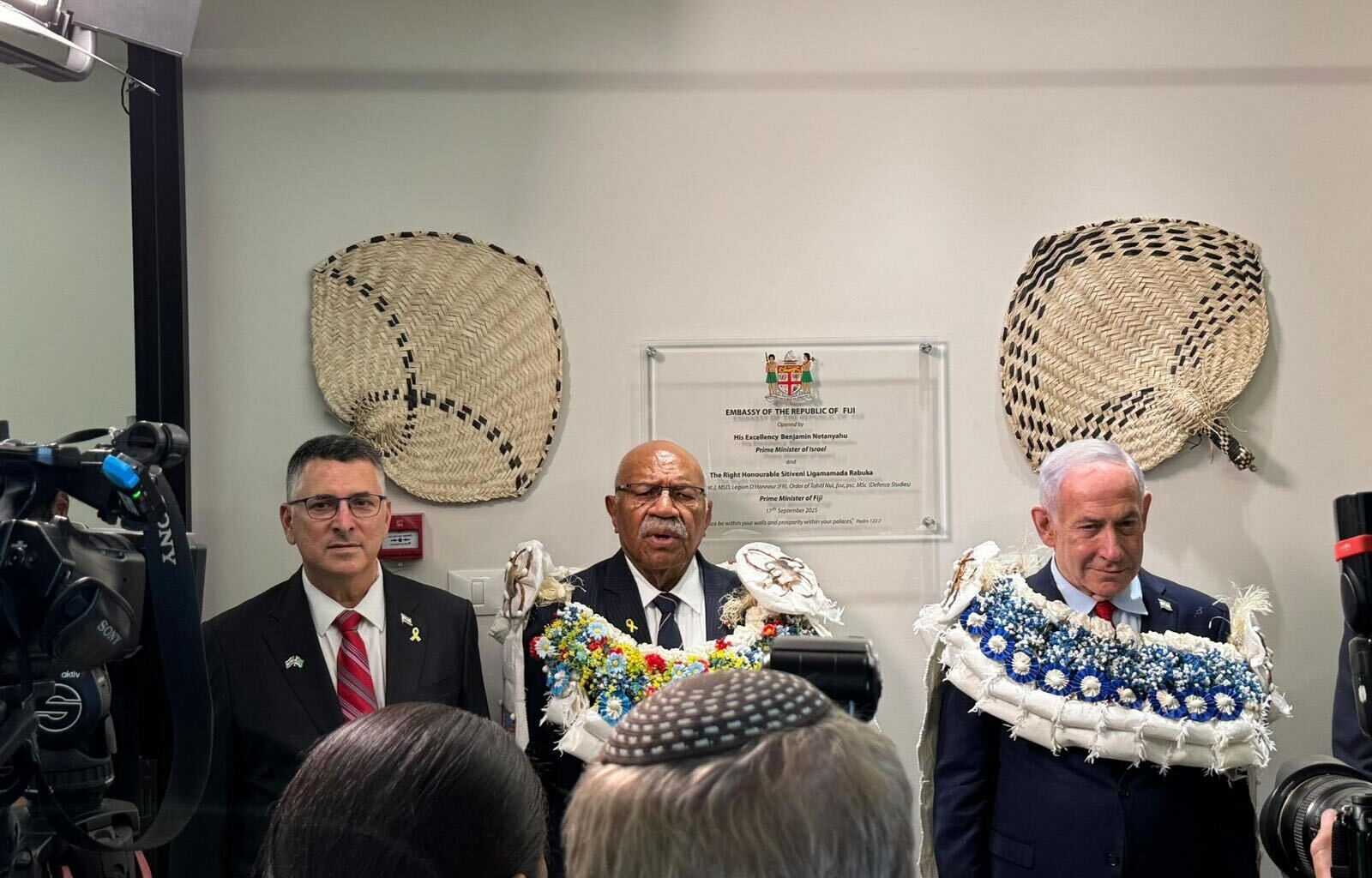 Flower-bedecked Netanyahu and counterpart from Fiji open new embassy in Jerusalem