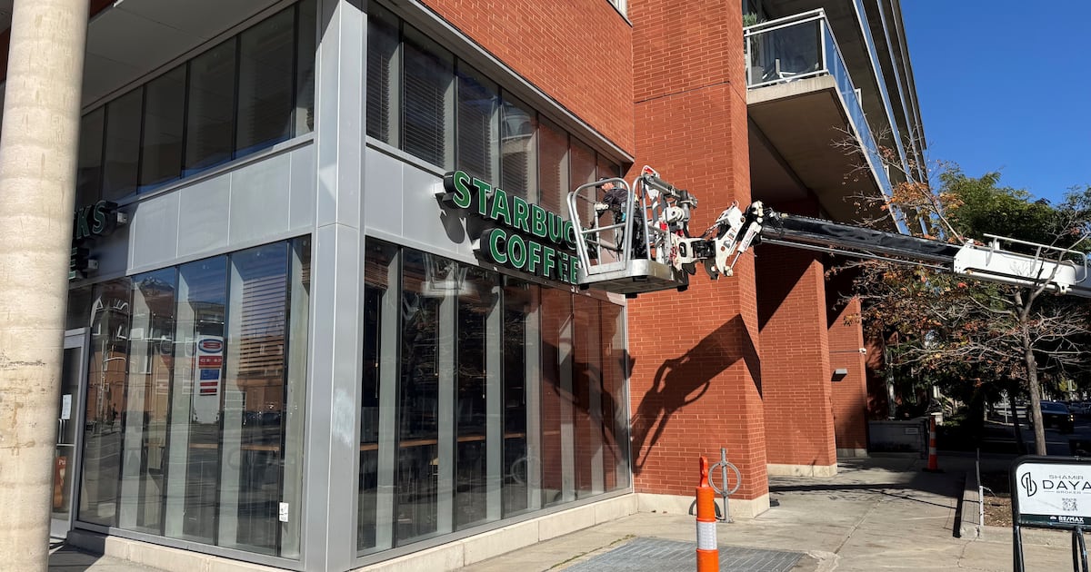 Multiple Starbucks locations in Ottawa closed amid companywide shutdowns - CTV News