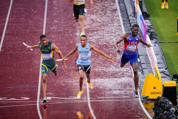 Botswana claims gold in men's 4x400m in Tokyo | News | Tokyo 25