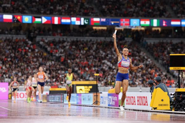 USA breaks championship record to regain women’s 4x400m title in Tokyo | News | Tokyo 25