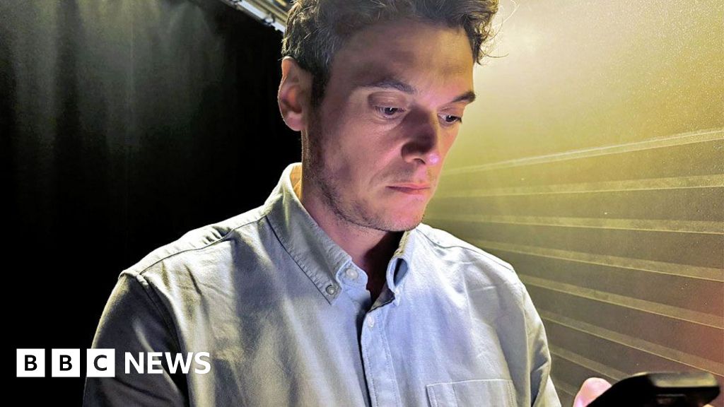 Criminals offer reporter money to hack BBC