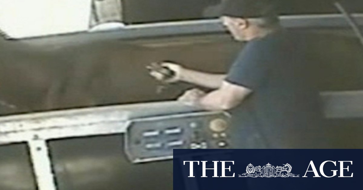 Footage shows disqualified horse trainer shocking horses with jigger