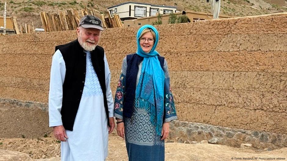 Taliban release British couple after seven-month ordeal – DW – 09/19/2025