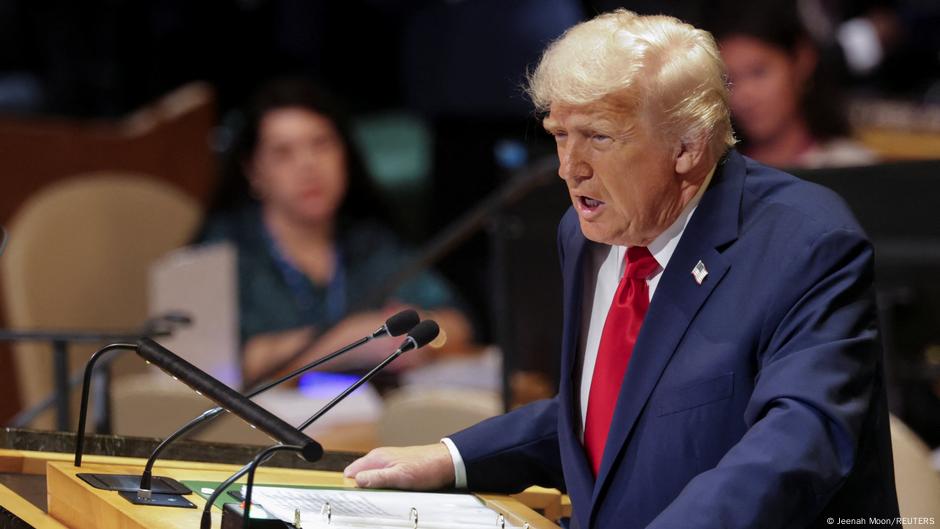Trump's UN speech no laughing matter as body language shows – DW – 09/24/2025