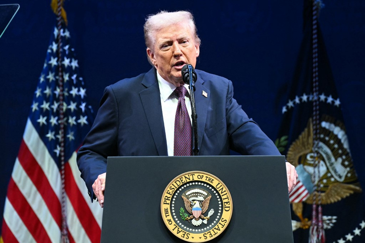 Trump Sets Conditions for Russia Sanctions