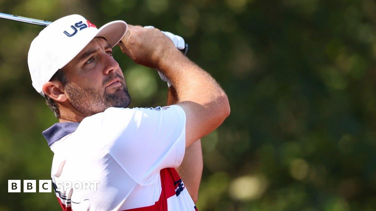 Scottie Scheffler hitting a shot at Bethpage Black in preparation for the Ryder Cup