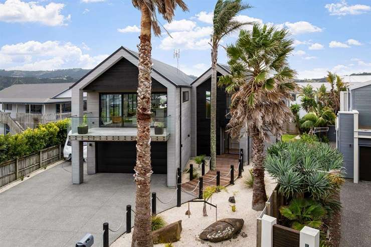 Omaha has benefitted from a strong winter housing market, with the beach town enjoying saw big-ticket sales. Photo / Fiona Goodall