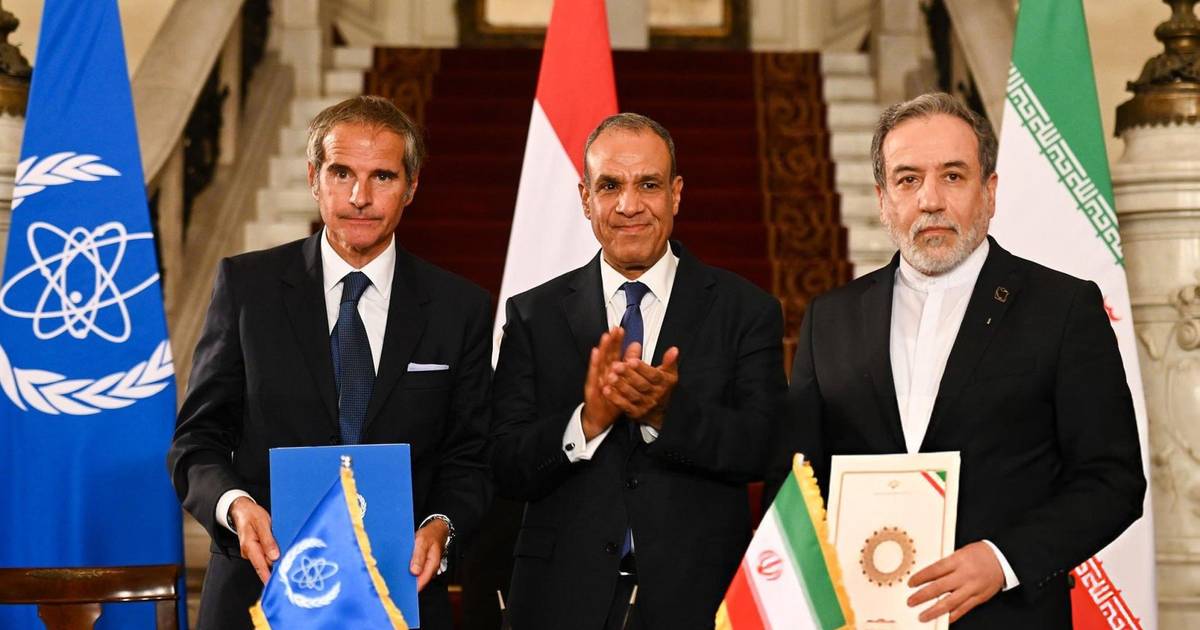 Iran warns against sanctions 'confrontation' as IAEA cites difficult talks