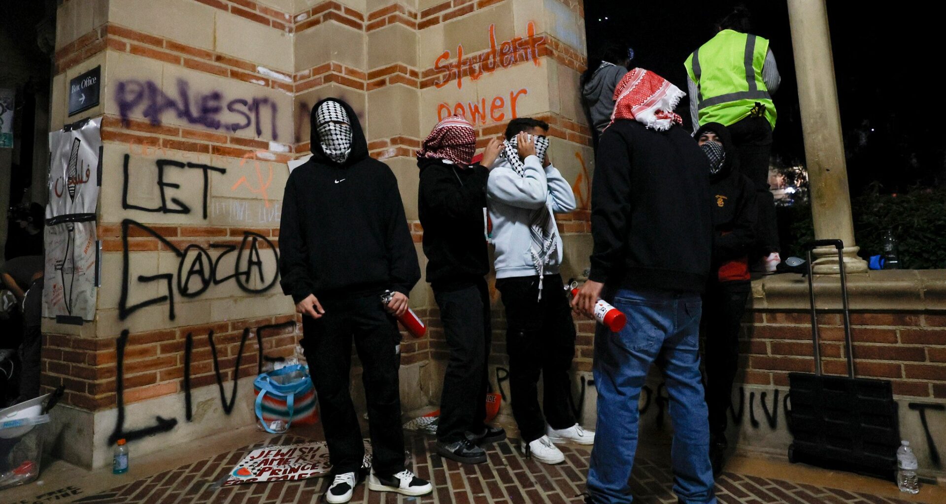 Three-quarters of Jewish students worldwide hide their religious identities — survey - The Times of Israel