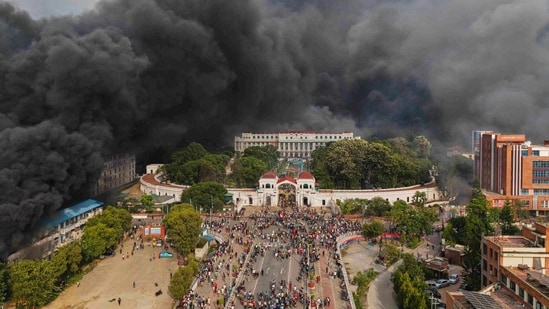 The fresh wave of protests on Tuesday went out of control, with protestors torching various government and private buildings.(AP)