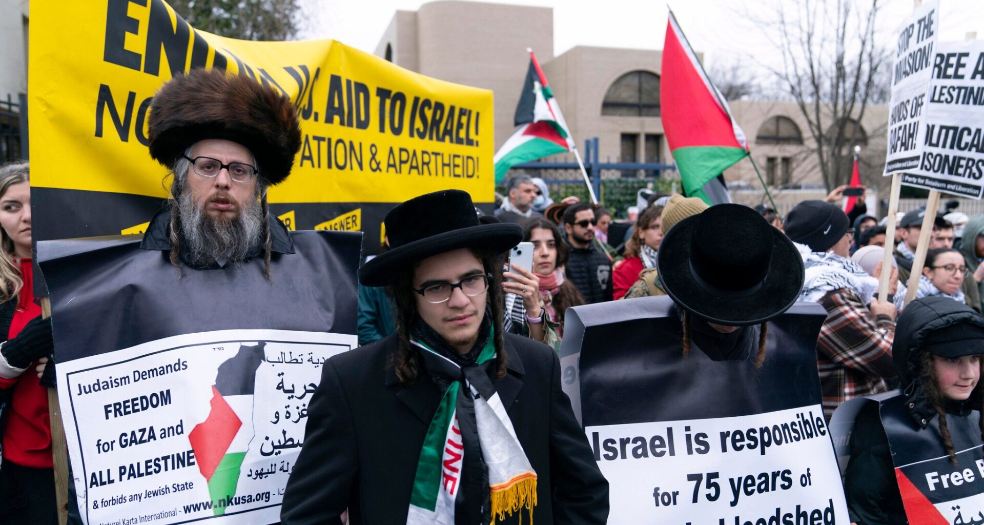 Israeli-American anti-Zionist suspected of spying for Iran on ex-IDF chief, Ben Gvir