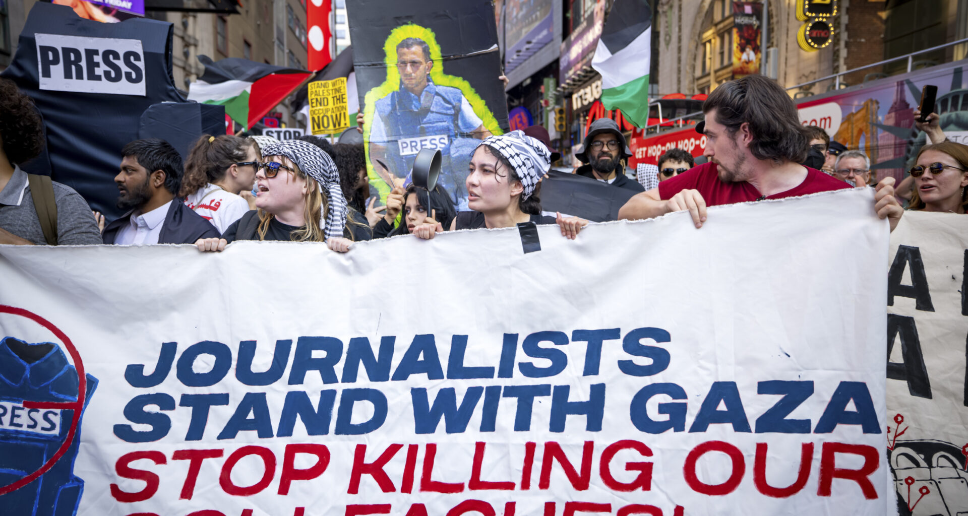 Journalists, As Such - Columbia Journalism Review