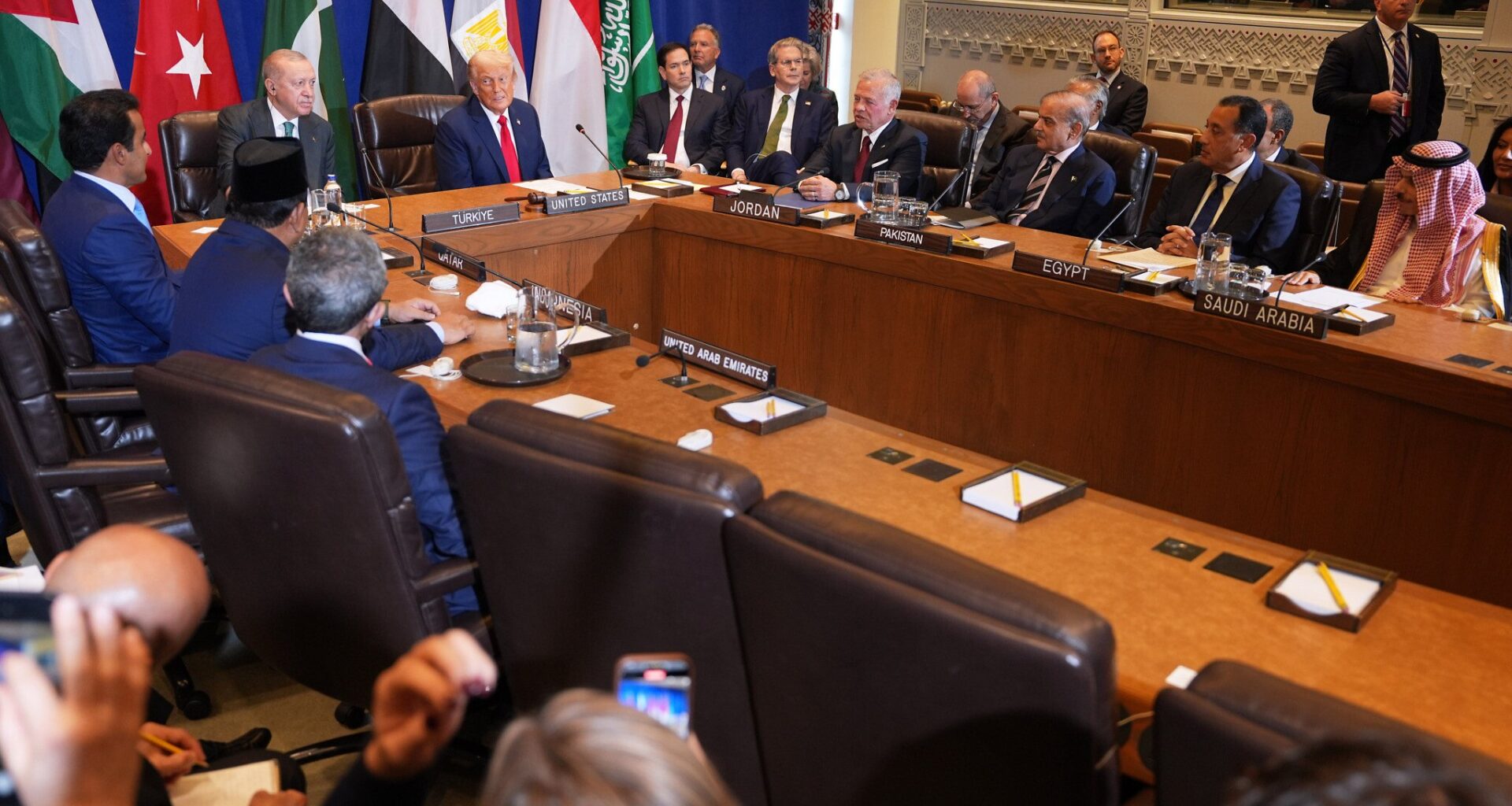 Trump presented comprehensive plan to end Gaza war in UN meeting with Muslim leaders