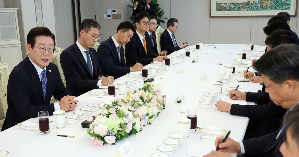 President Lee Jae-myung vows to normalize capital market, boost stock index - 조선일보