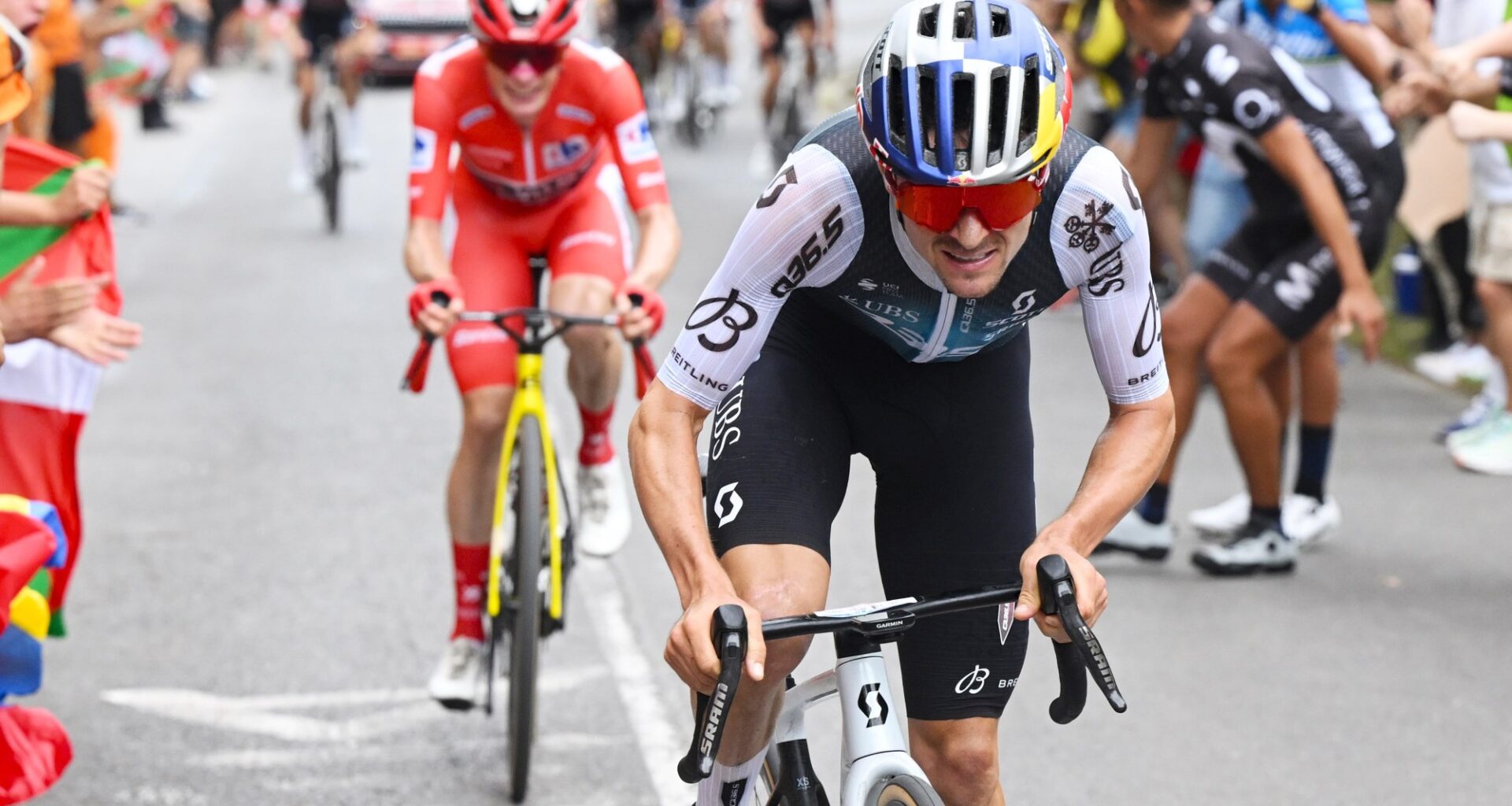 Pidcock Drops Vingegaard and Beats Pogačar’s Time on Cote de Pike | Vuelta a España 2025 Stage 11