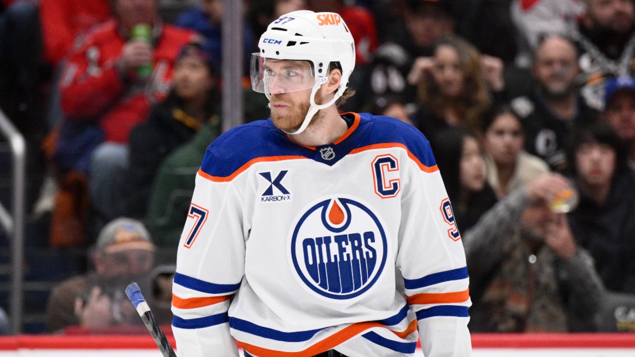 With McDavid still unsigned for the future, Oilers fans in state of panic
