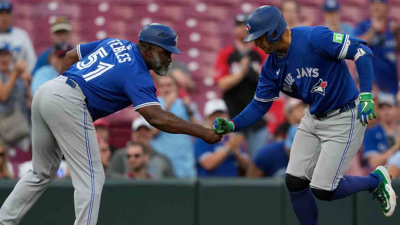 Blue Jays bats save Bieber, bullpen in win over Reds