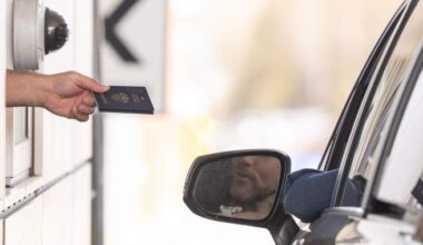 Canadian travel to U.S. declines for 7th consecutive month amid trade war - National