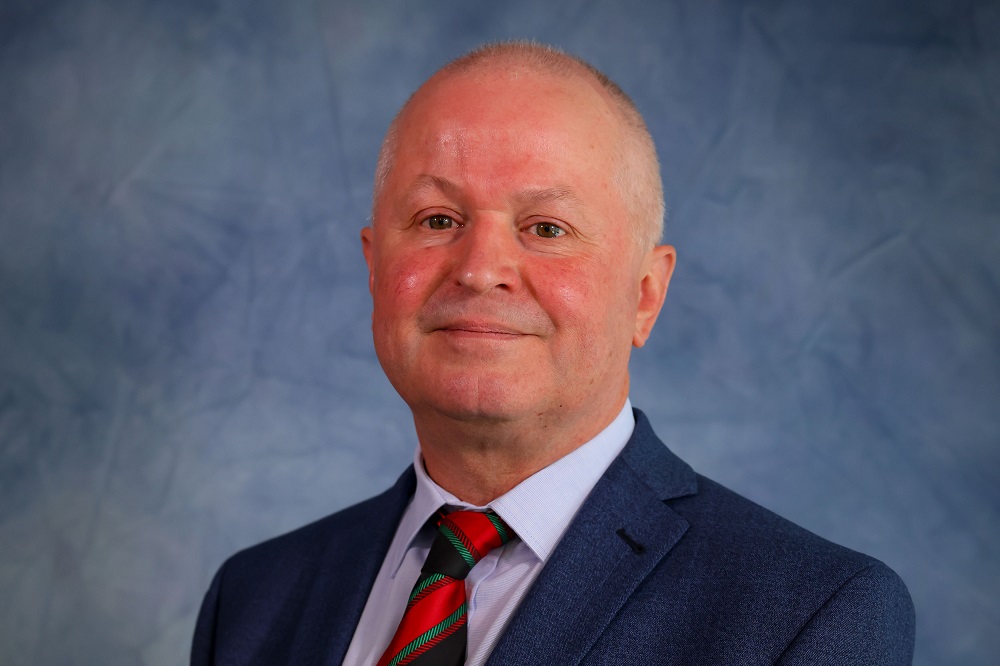 Caerphilly council leader says he's quitting as leader and resigning from the Labour Party