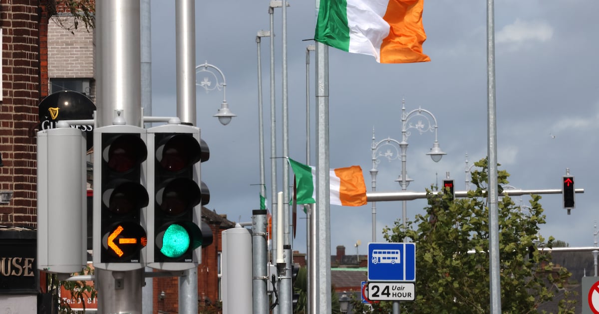 I find myself in agreement with the architect of Brexit about the flags on Dublin’s streets – The Irish Times