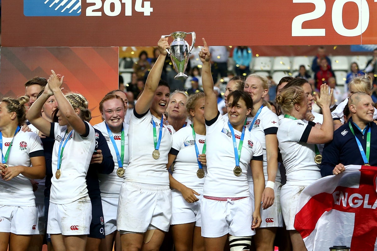 Former captain Sarah Hunter urges England to ‘stay in the moment’ and emulate 2014 World Cup winners