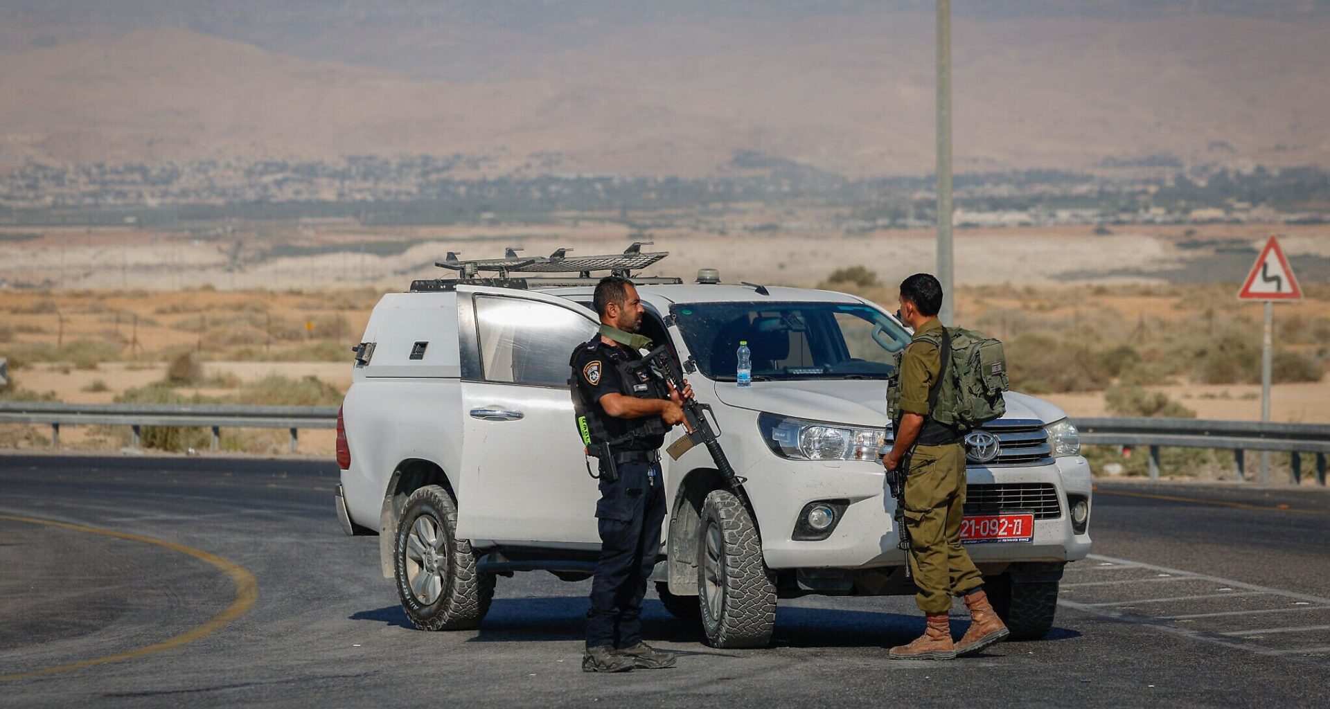 Israel closes border crossing between West Bank and Jordan until further notice