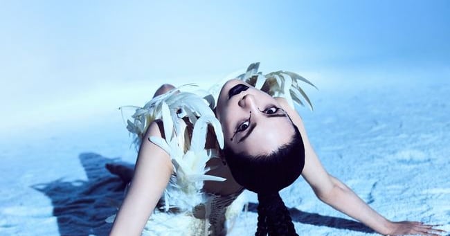 NANA's solo debut album showcases true inner self - 조선일보