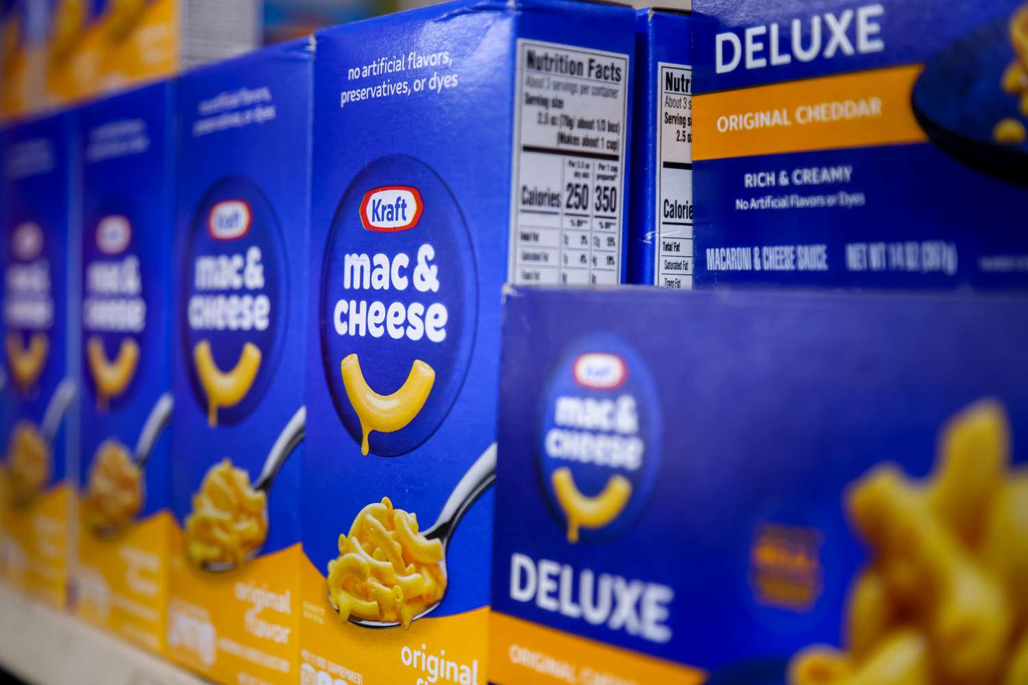 Kraft Heinz, Nvidia Fall; Ulta Beauty Stock Recovers