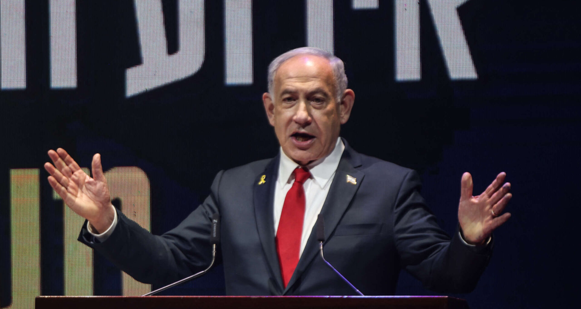 Netanyahu Signs Settlement Agreement That Would Displace 7,000 Palestinians
