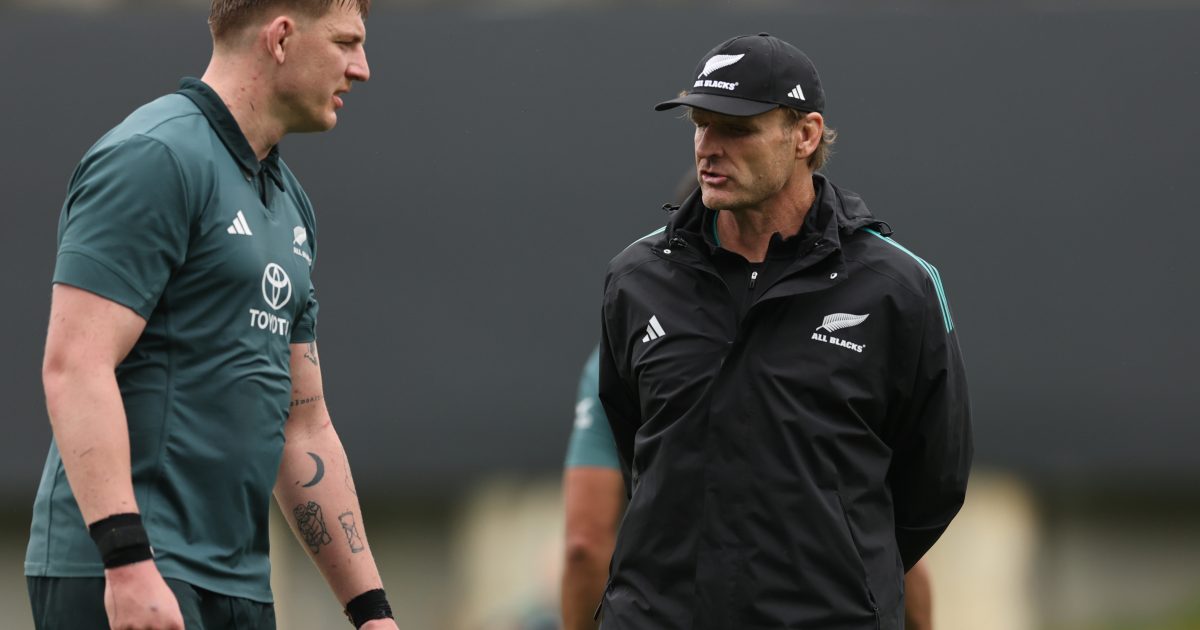 Joe Schmidt addresses Scott Robertson bad blood speculation