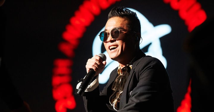 Kim Gun-mo Returns to Stage After 6-Year Hiatus, Cleared of Assault - 조선일보