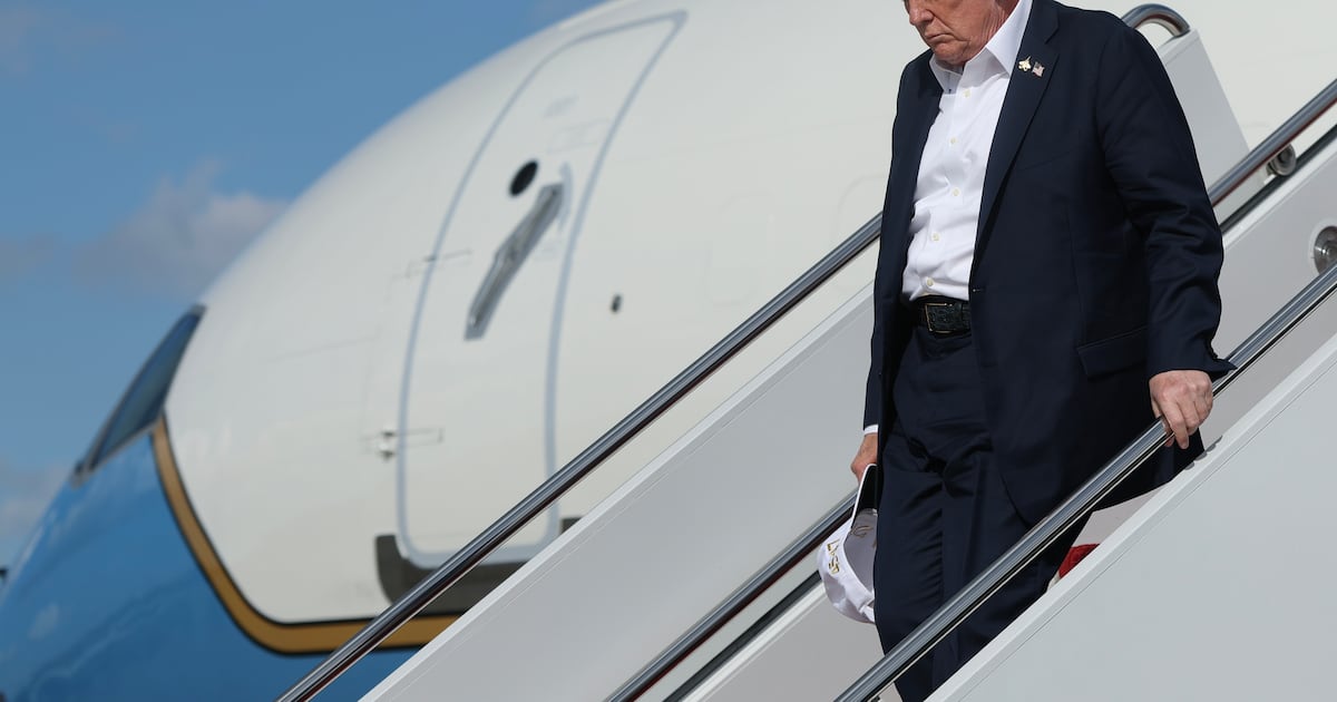 Trump sending troops to ‘war-ravaged’ Portland to crack down on anti-ICE protests – The Irish Times