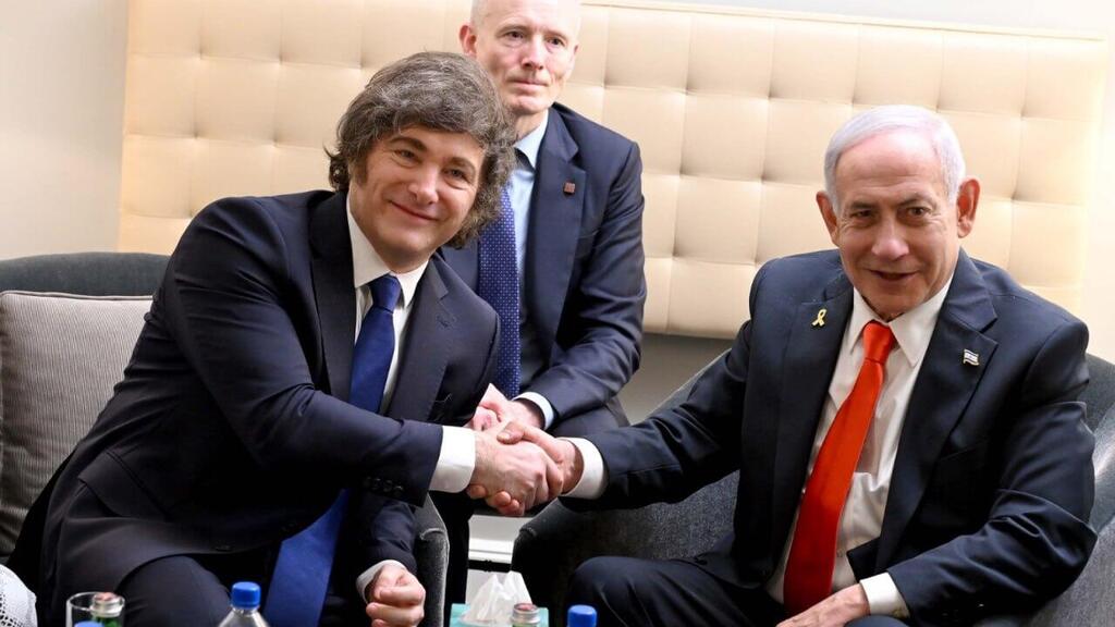 ראש הממשלה נתניהו עם נשיא ארגנטינה חאבייר מיליי, בזמן ביקורו בניו יורק