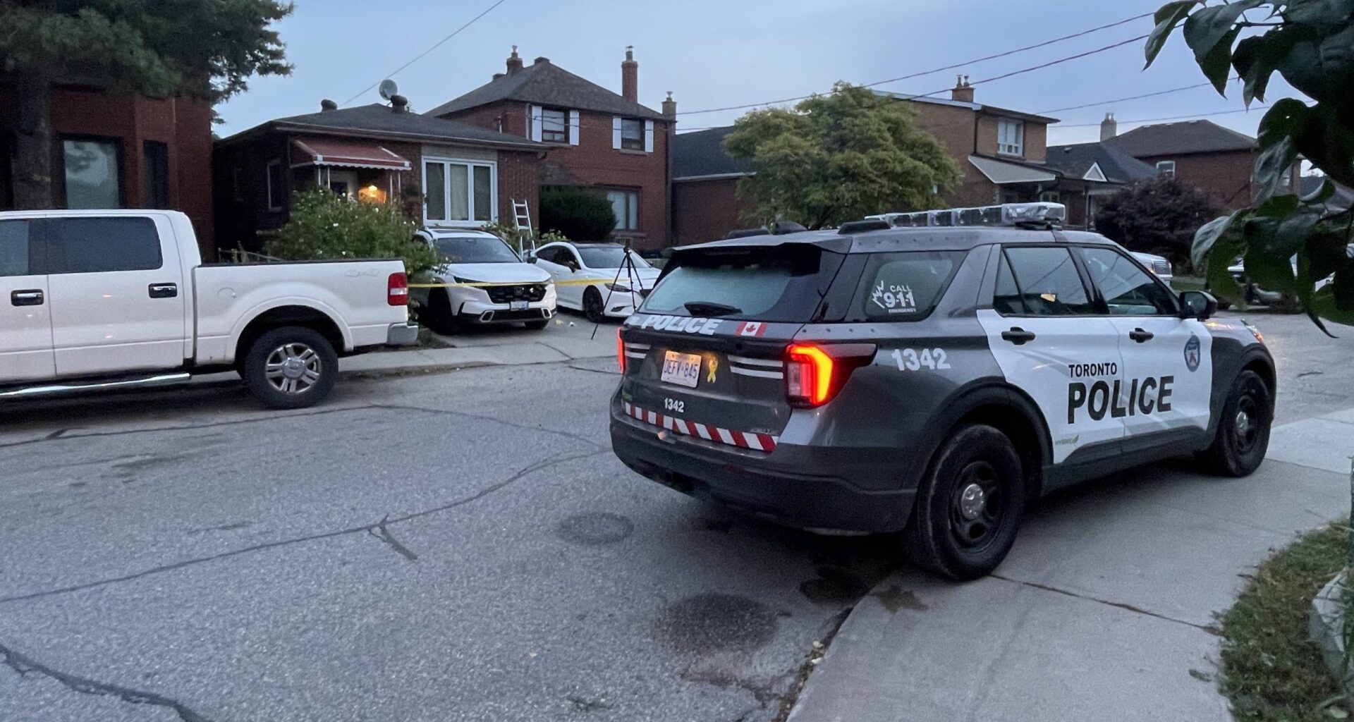 Man stabbed after confronting suspected car thieves in Toronto