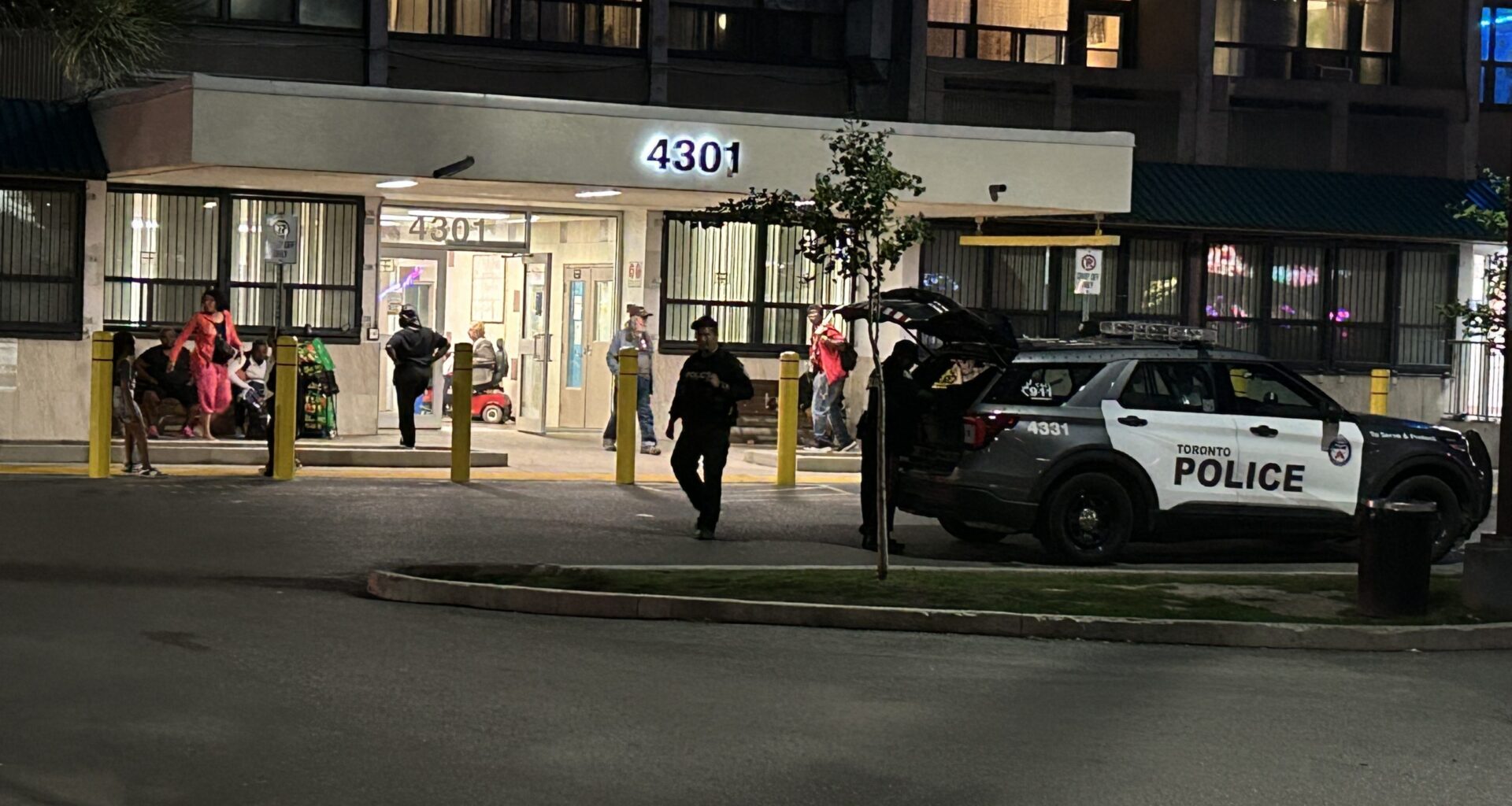 Man dead in Scarborough stabbing