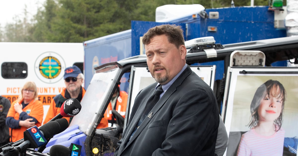 Chris Lewis: Amid criticism, RCMP have ‘pulled out all the stops’ in search for missing N.S. children - CTV News