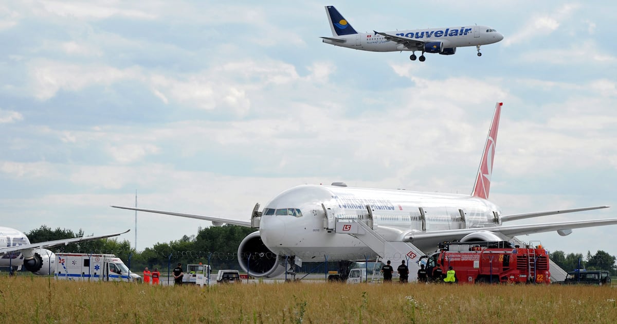 Poland engages Russian drones in its airspace, urges people to stay indoors - CTV News