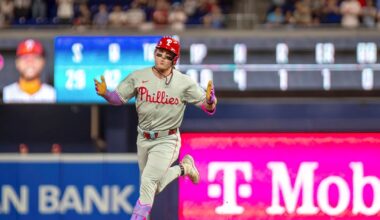 Phillies fan tells people to lay off woman involved in home run incident: ‘Don’t do anything to that lady’ - CTV News