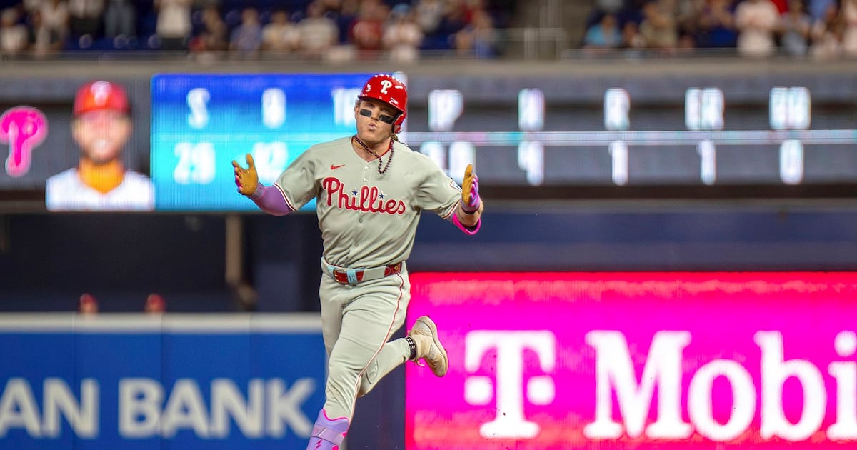 Phillies fan tells people to lay off woman involved in home run incident: ‘Don’t do anything to that lady’ - CTV News