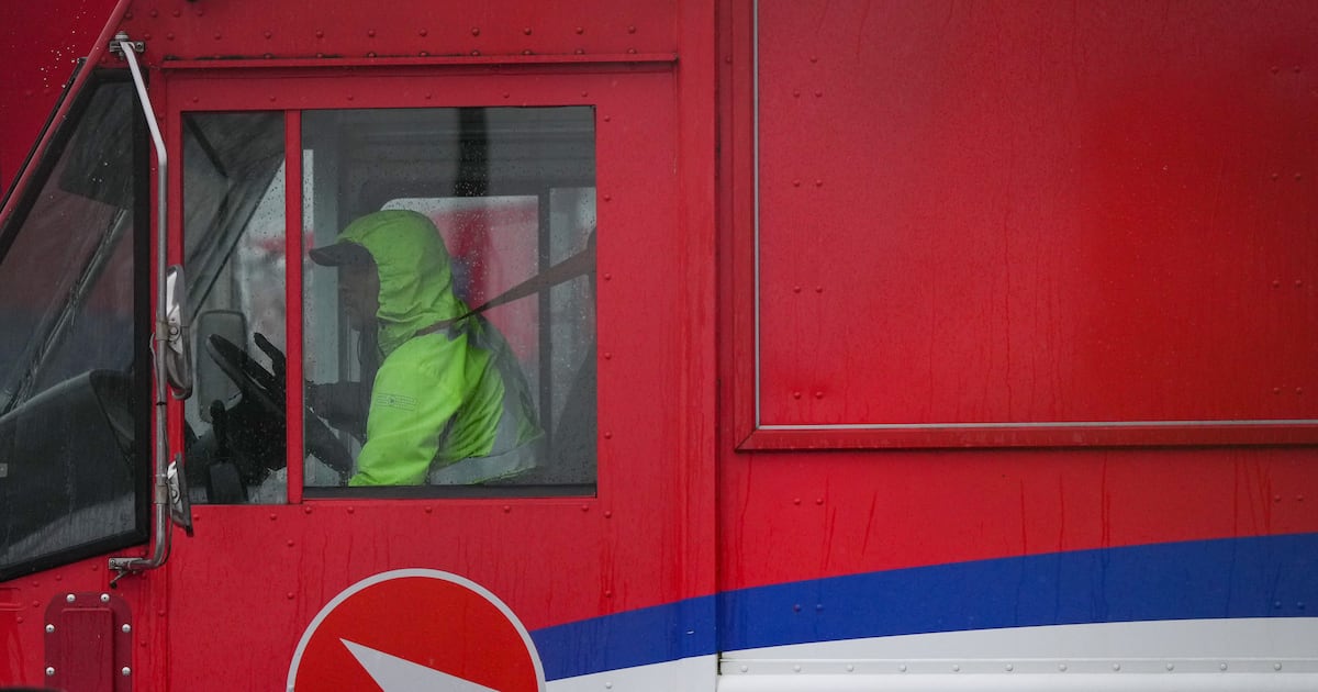 Canada Post set to reduce frequency of letter mail delivery: minister - CTV News