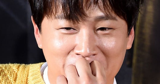 Cha Tae-hyun Sheds Tears During Lee Ye-ji's Performance on 'Our Ballad' - 조선일보