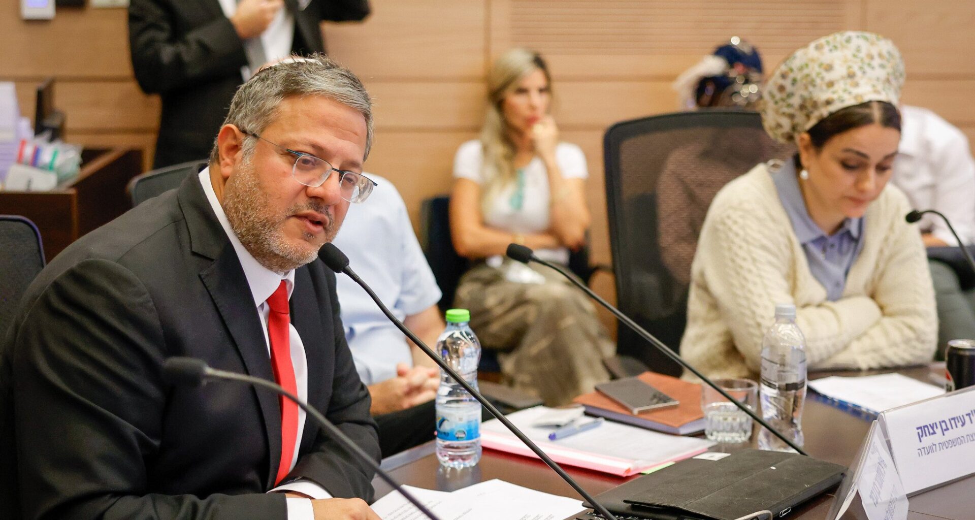 Ignoring legal advice and warning on hostages, MKs advance death penalty for terrorists