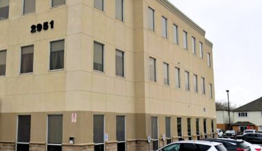 Unsterile needles used at Burlington walk-in clinic for 6 years: health officials - CTV News