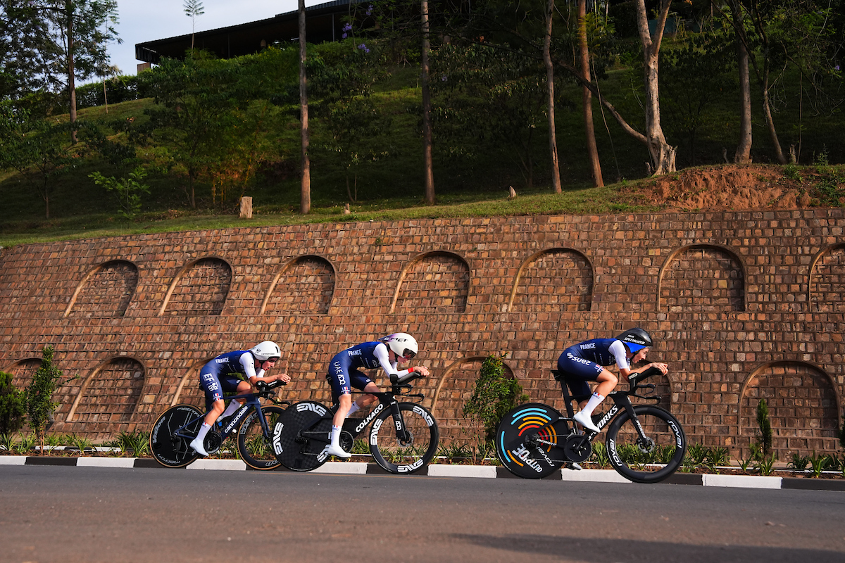 Picture by Zac Williams/SWpix.com - 24/09/2025 - Cycling - 2025 UCI Road World Championships - Kigali Convention Centre, Kigali, Rwanda - Team Time Trial Mixed Relay - Cedrine Kerbaol (France), Juliette Labous (France), Maeva Squiban (France)