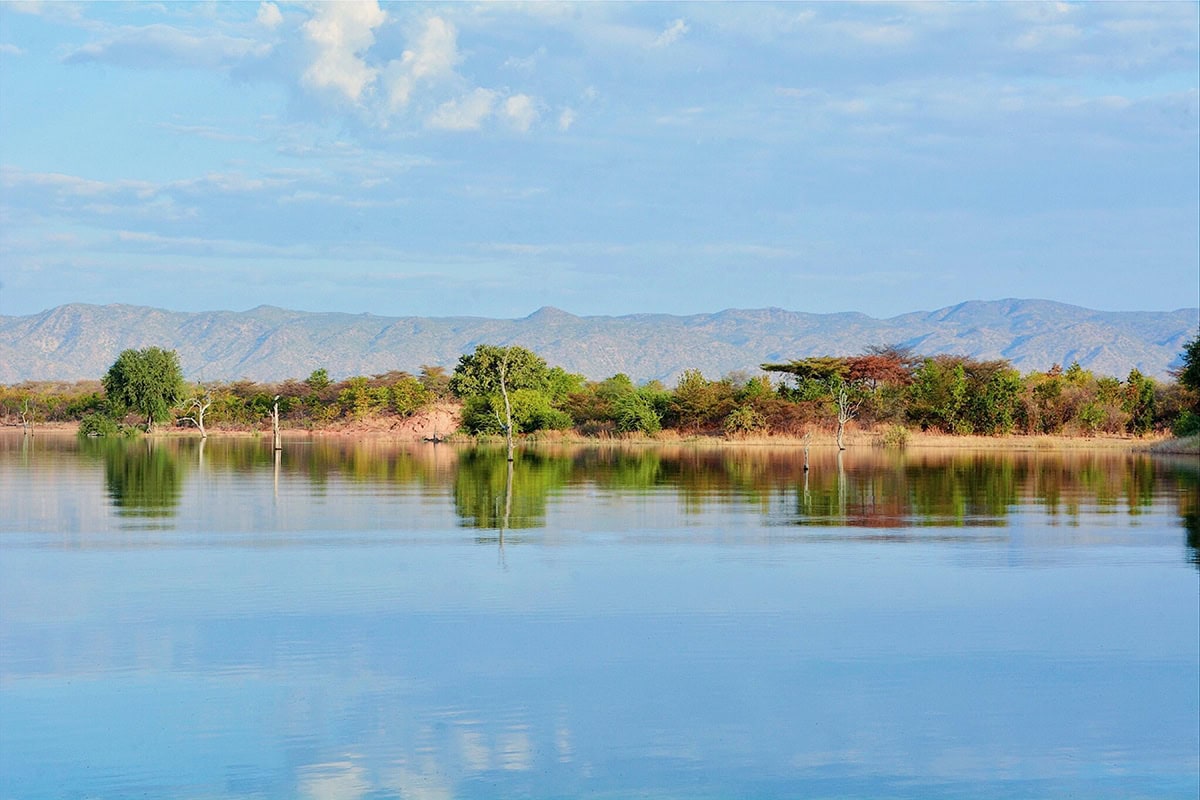 Kariba lake with mountains in background.