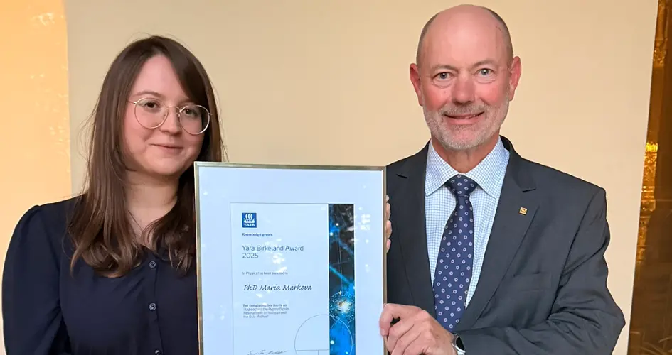 Dr. Maria Markova, Birkeland Prize winner, and Per Knudsen, VP Technology, Yara 