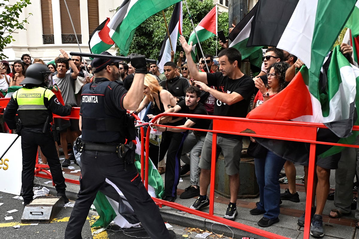 Pro-Palestine protests cause neutralisation of Vuelta stage 11 as Tom Pidcock moves up to third overall