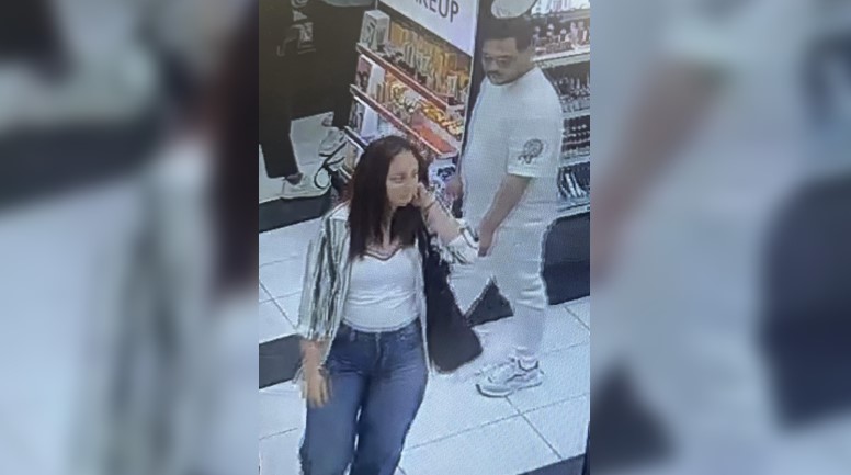 Two suspects wanted after high value theft in Cambridge