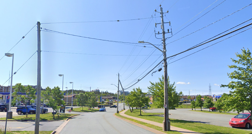 Suspect driver crashes into multiple vehicles while fleeing police